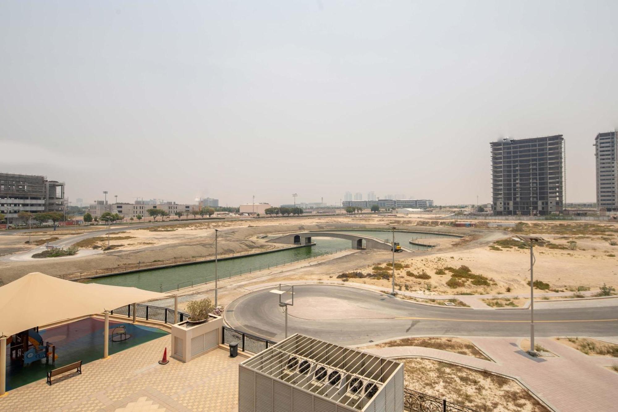 Frank Porter - Canal Residence Dubai Exterior photo
