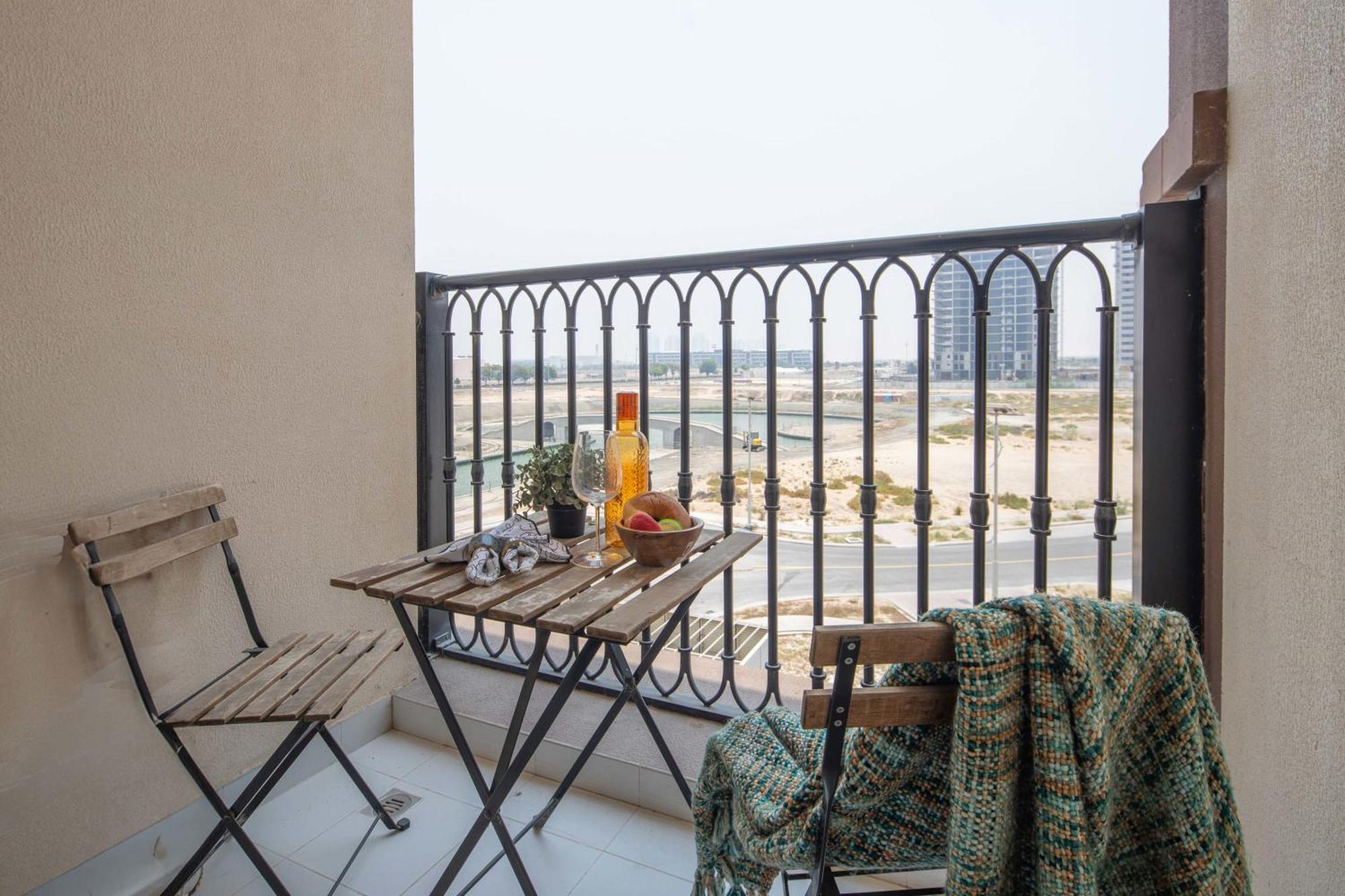 Frank Porter - Canal Residence Dubai Exterior photo